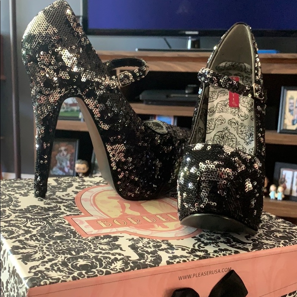 Bordello Heels